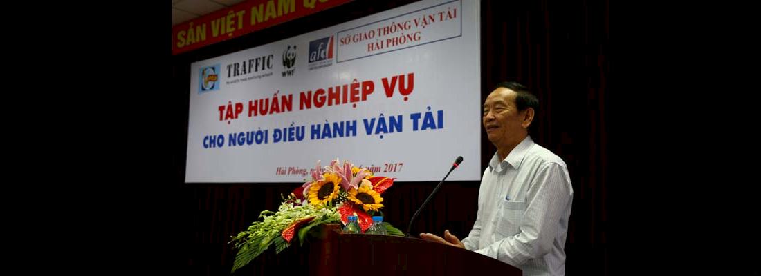 VATA Master Trainer, Nguyen Khanh Toan addresses delegates © TRAFFIC
