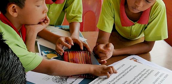 School children are taught the importance of forest and wildlife and the conservation significance of the area in which they live © TRAFFIC