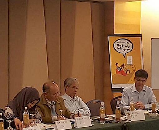 New guidelines for verifying timber legality at the border