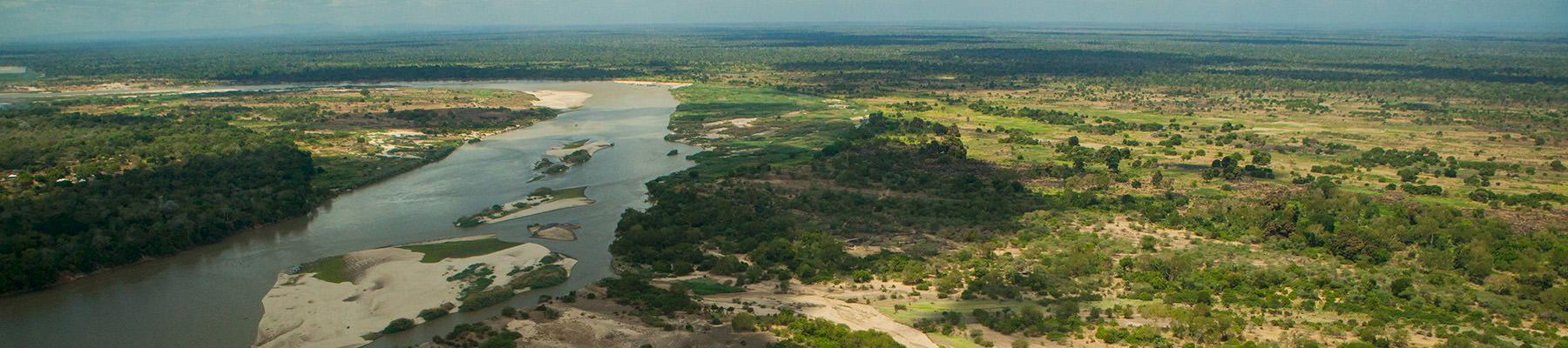 Aerial shot of Selous Game Reserve. Selous, Tanzania © Greg Armfield / WWF